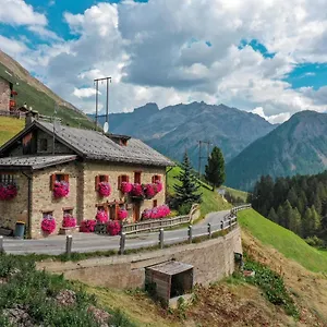 Luleta 2*, Livigno Italien
